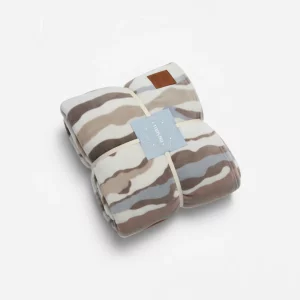 پتوی مسافرتی مایسا مدل راه راه